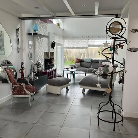 Maison Serenity 住宿加早餐酒店 艾特雷